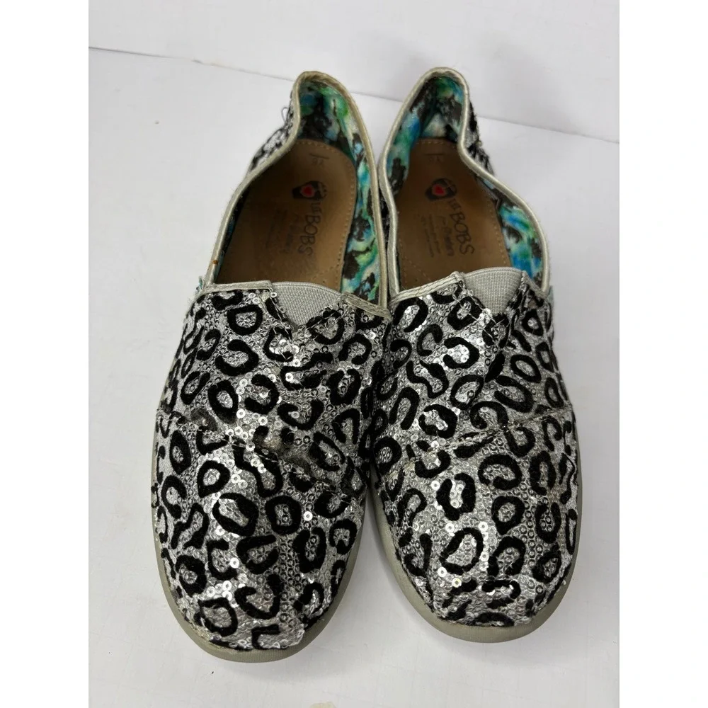 Skechers‎ Bobs Womens Leopard Sequin Slip On Flats Silver Black SN 85040L Size 6